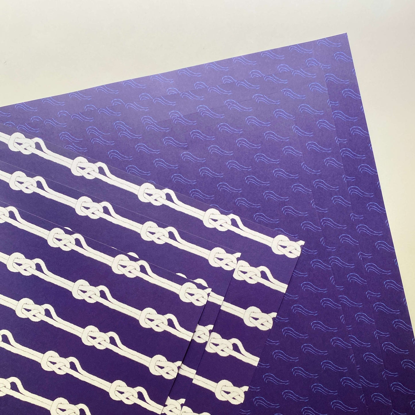 Bowline Knot Wrapping Paper