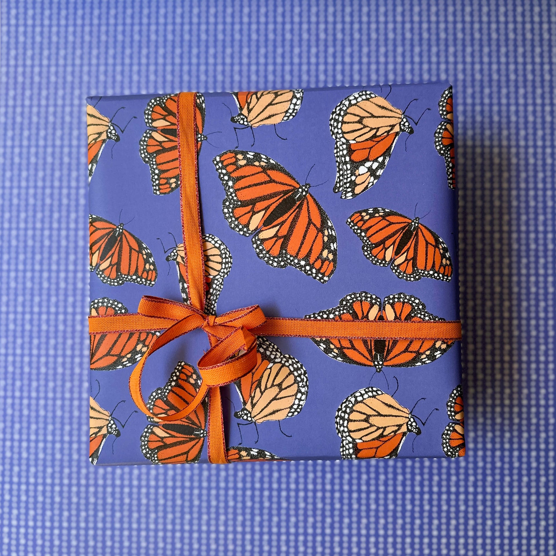 Butterflies Gift Wrapping Paper & Matching Tag - Traditional Female Design, Birthday 4 thumbnail image