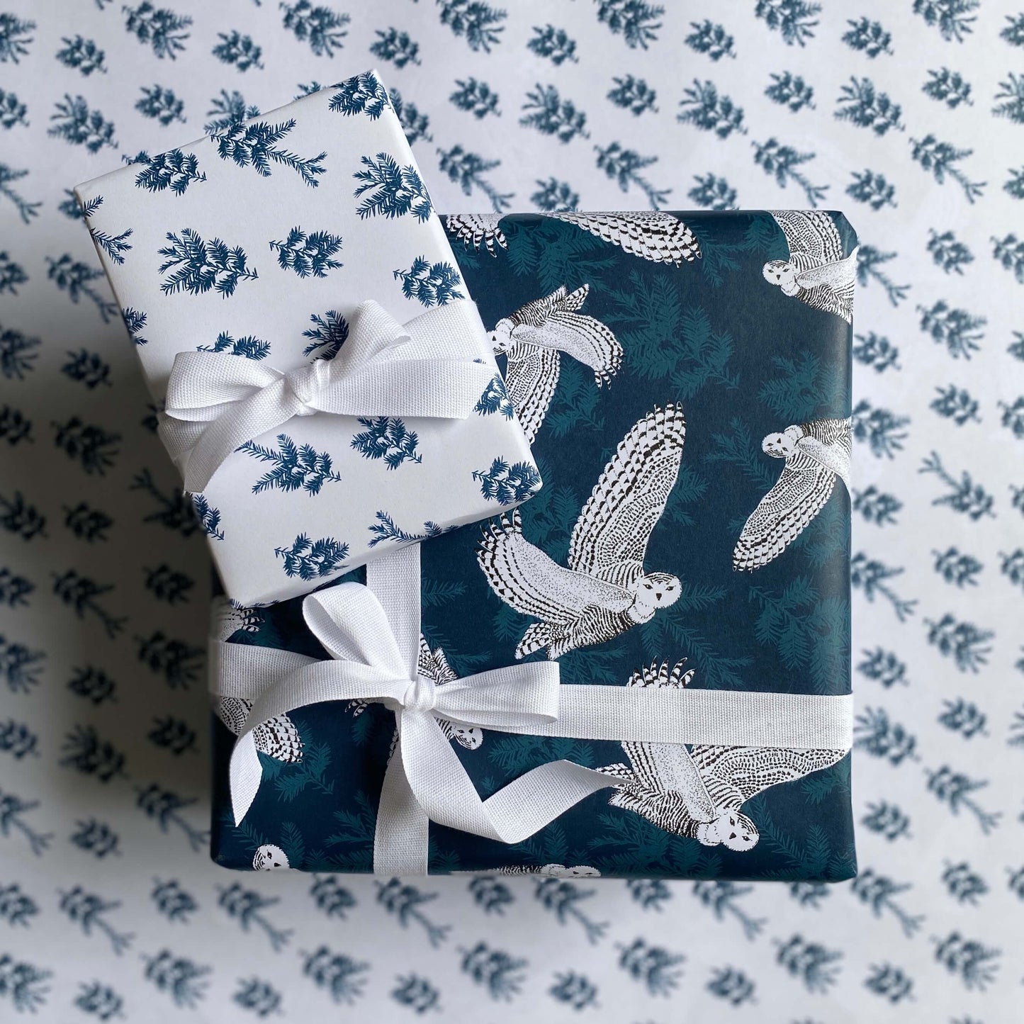 Snowy Owl Wrapping Paper and Tags