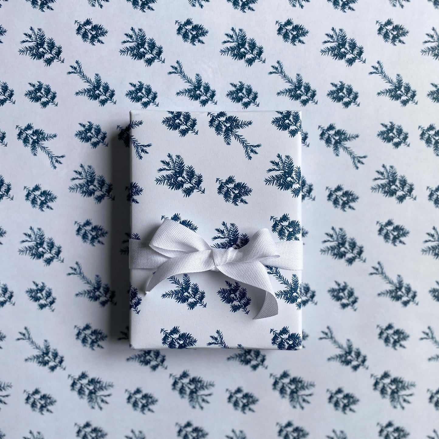 Snowy Owl Wrapping Paper and Tags