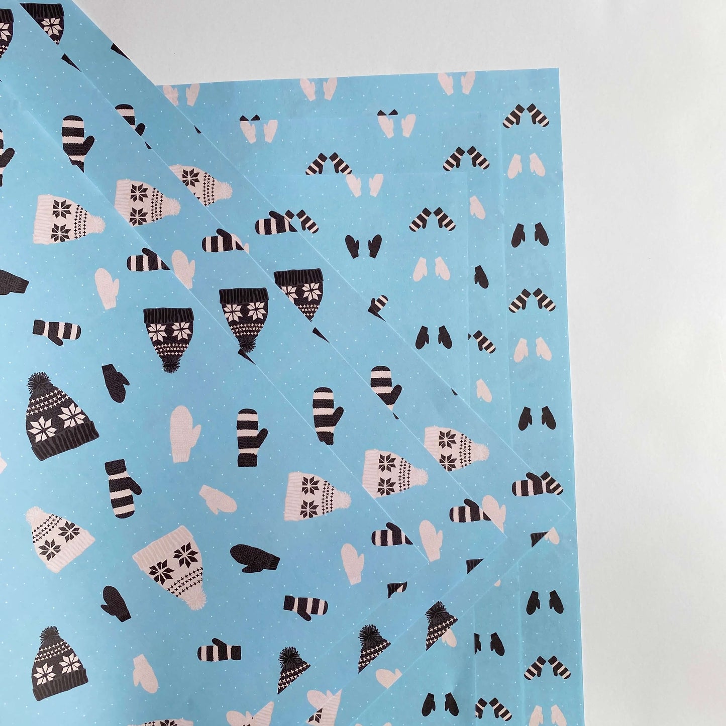 Winter Knits Wrapping Paper and Tags
