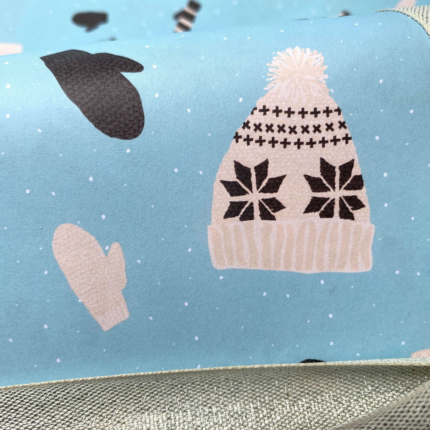 Winter Knits Wrapping Paper and Tags